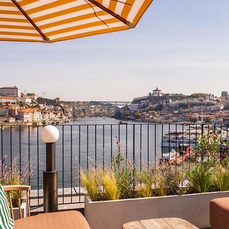 The Rebello Hotel & Spa - Small Luxury Hotels Of The World Вила-Нова-ди-Гая Экстерьер фото The view from the hotel's rooftop terrace