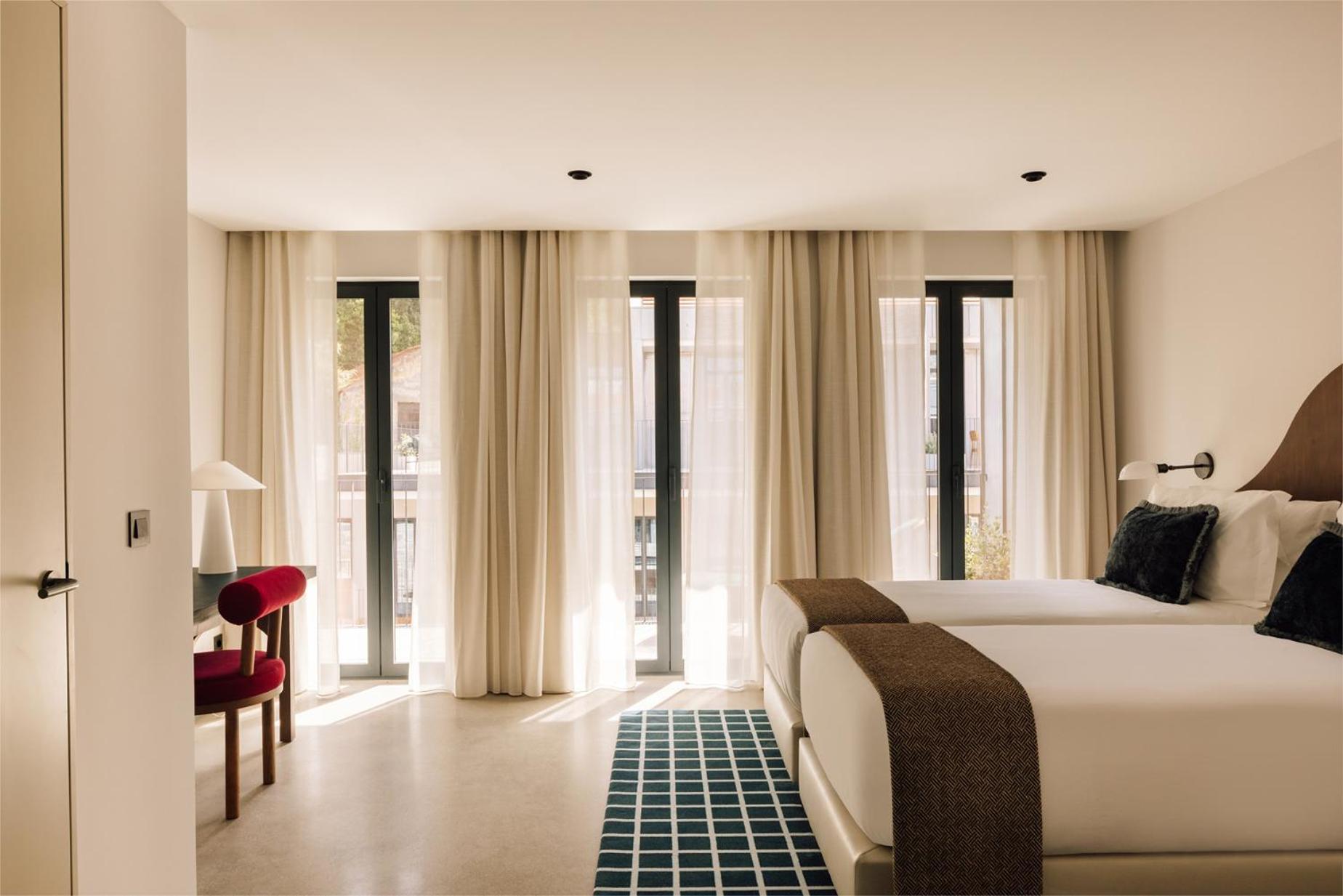 The Rebello Hotel & Spa - Small Luxury Hotels Of The World Вила-Нова-ди-Гая Экстерьер фото A room at the hotel