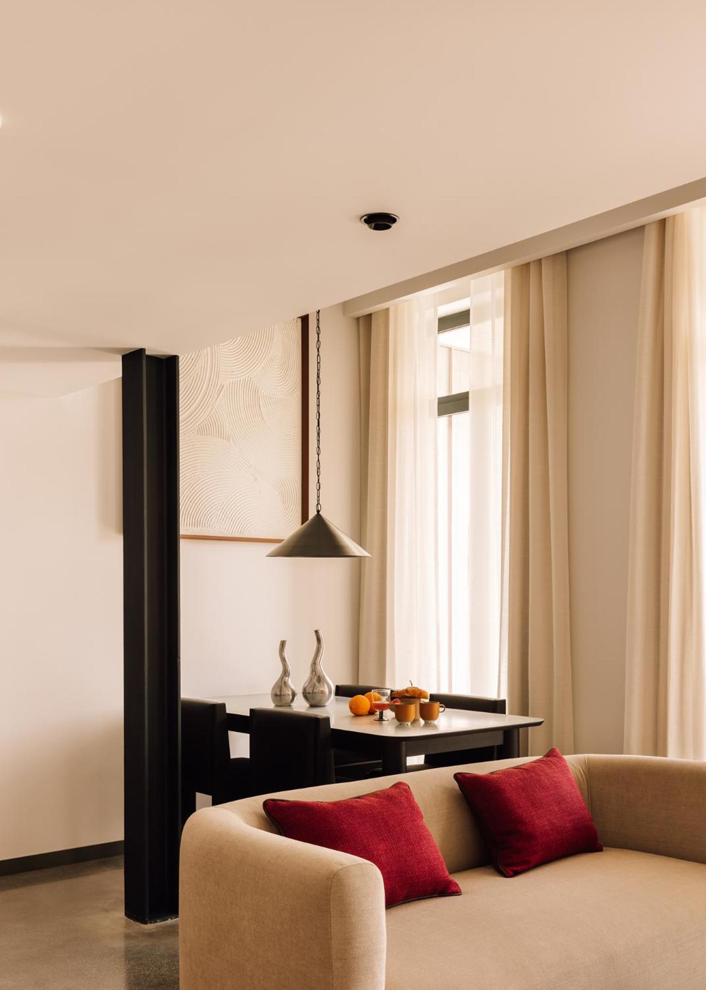 The Rebello Hotel & Spa - Small Luxury Hotels Of The World Вила-Нова-ди-Гая Экстерьер фото