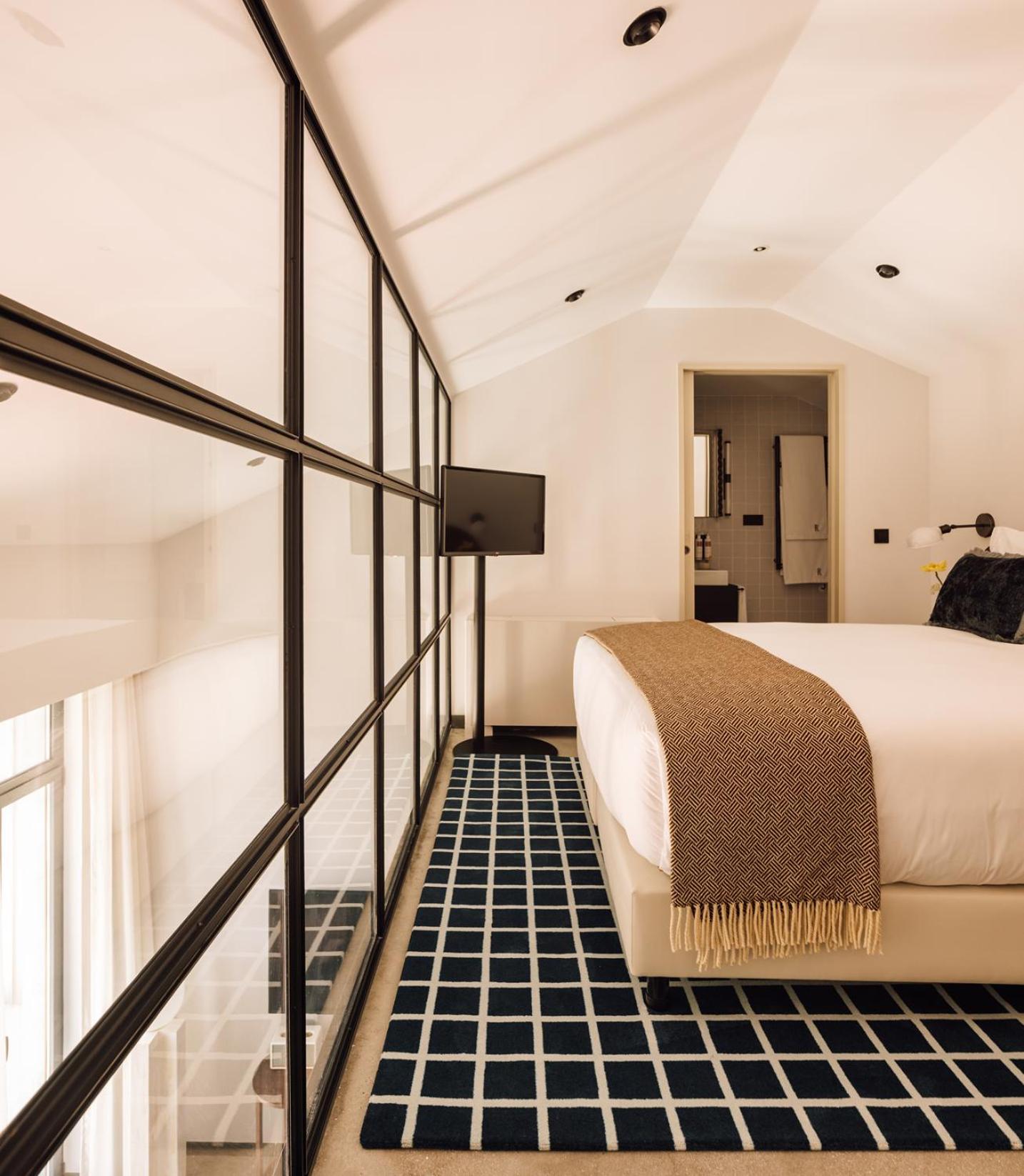 The Rebello Hotel & Spa - Small Luxury Hotels Of The World Вила-Нова-ди-Гая Экстерьер фото A room at the hotel